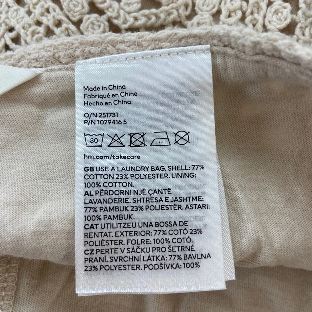 H&M Cream Crochet Knit High‎ Rise Shorts Womens Small - Picture 9 of 9